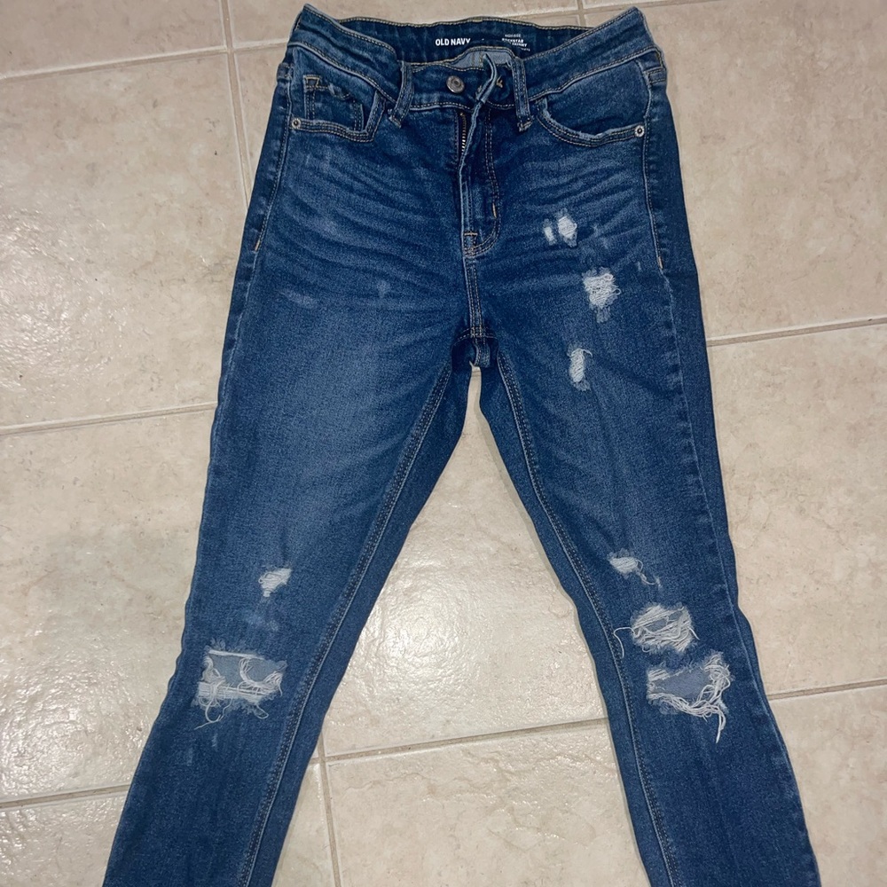 HOT ripped jeans